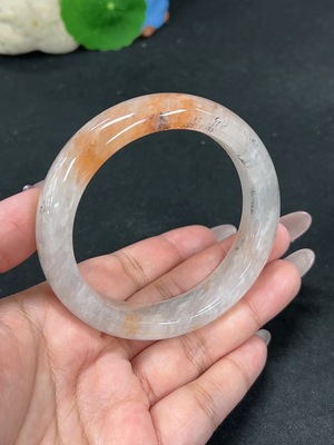 H41869831 非洲翠(独龙玉)正圈手镯 圈口60.1 货品总重约68.1g
