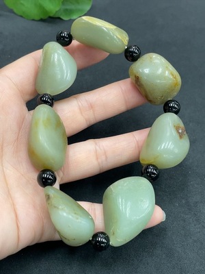 H14535342 Hetian Jade Bead Bracelet (Separator beads not Hetian Jade, Undetermined skin color origin, Total weight approx. 105.3g, Total weight 105.410g)