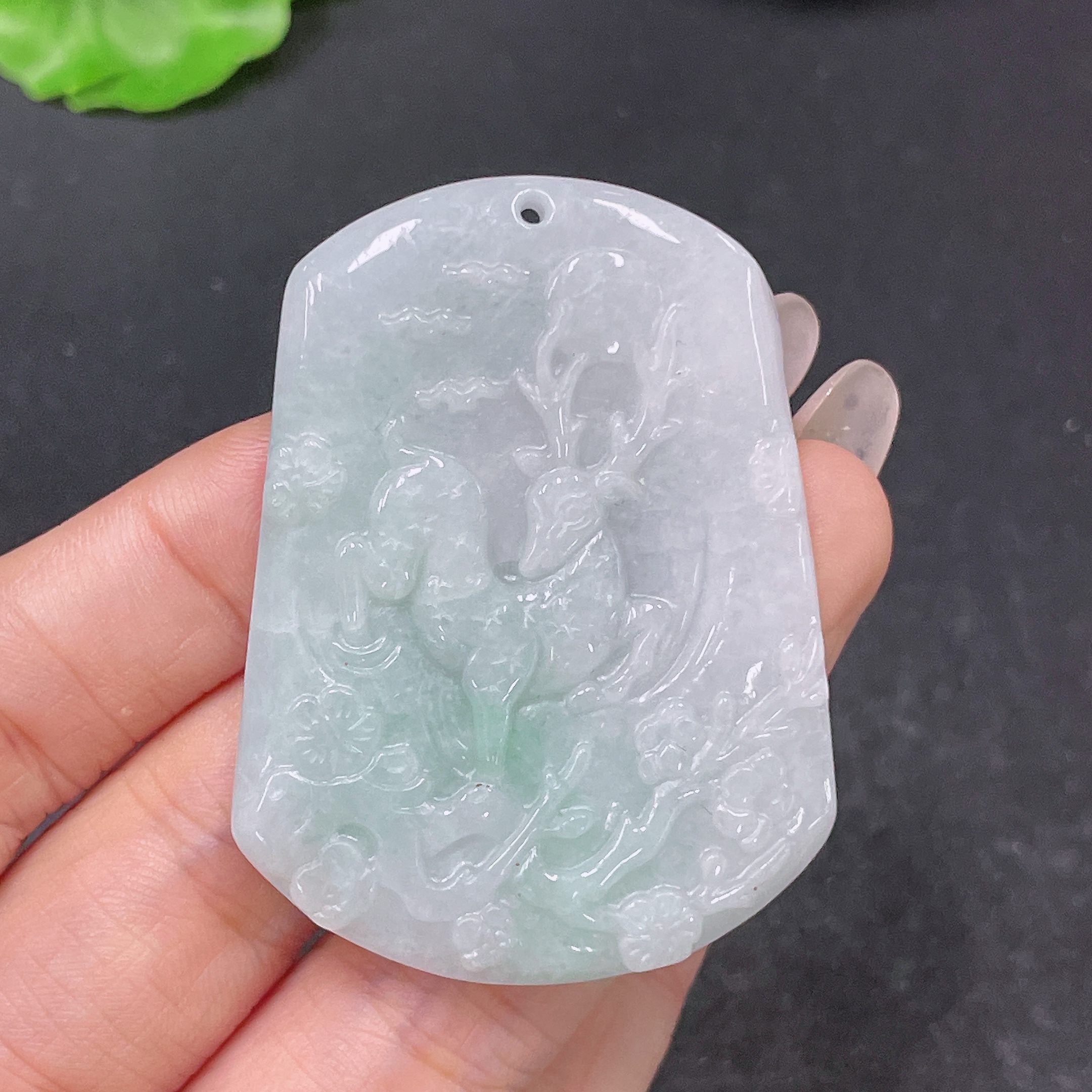 F35137956 Jadeite Deer Pendant, Total Weight Approx. 30.33g