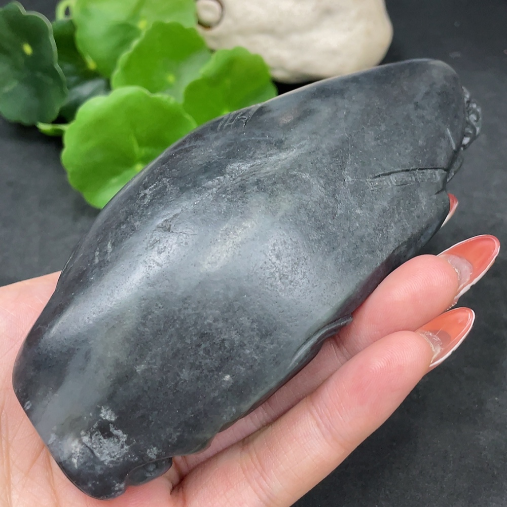 H34016756 Hetian Jade Ornament - Zhong Kui, Total Weight: Approx. 412.8g, Undetermined Skin Color Origin, Contains Other Mineral Components