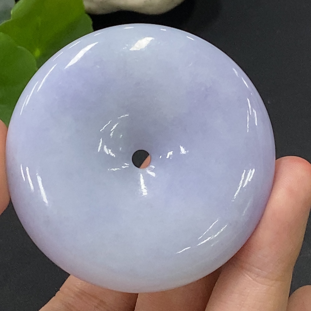 F29323688 Jadeite Peace Knot Pendant, Total Weight Approximately 76.41g