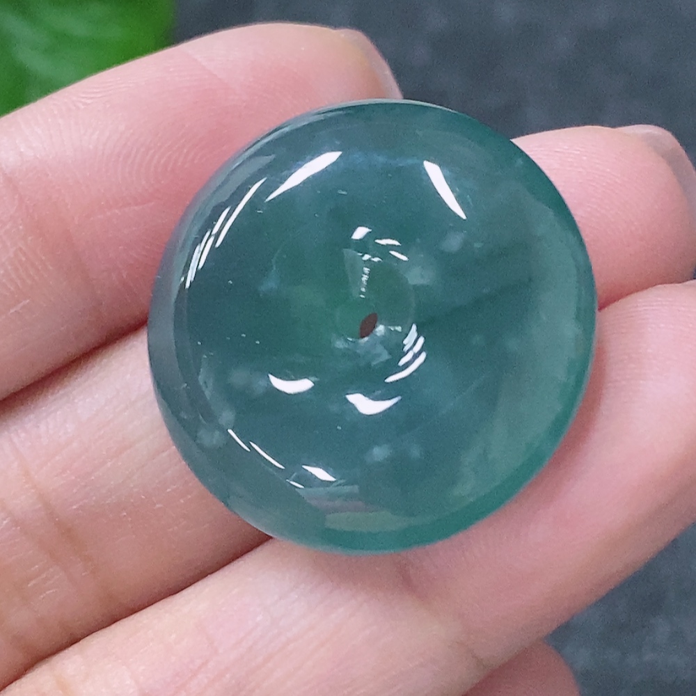 F34998018 Jadeite Pendant Peace Buckle Total Weight Approx. 8.5g