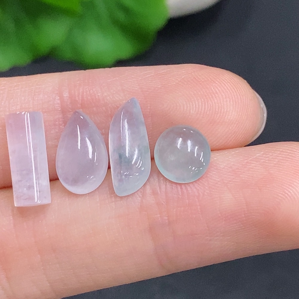 F32794310 Jadeite Inlaid Pieces Sell as a Lot