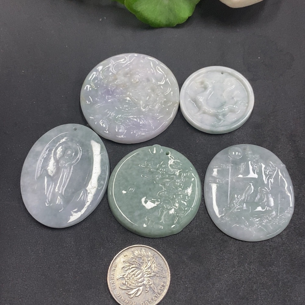 F15597567 Jadeite Pendants Sell as a Lot