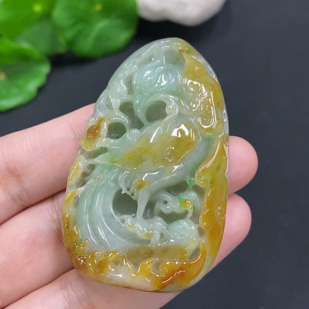 F34962716 Phoenix Pendant (Total Weight: Approx. 28.9g, Yellow Color Origin Undetermined)