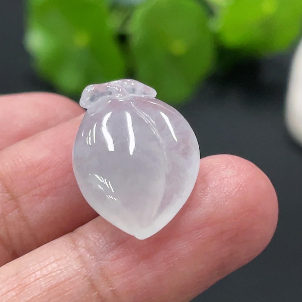 F32756250 Jadeite Fu Peach Pendant, Total Weight Approx. 2.56g