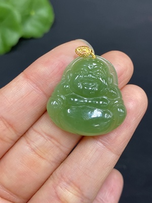 H30546024 Hetian Jade Pendant Buddha with 18K Gold Clasp Total Weight Approx. 4.3g