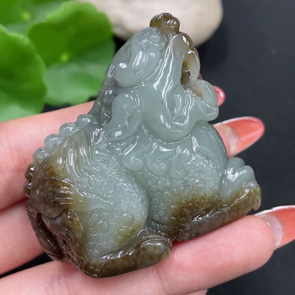 H34027578 Hetian Jade Pendant, Auspicious Beast, Total Weight: Approx. 85.8g