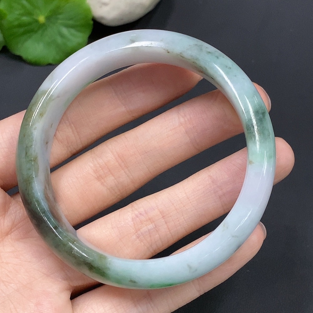 F16754350 Jadeite Regular Bangle Size 55