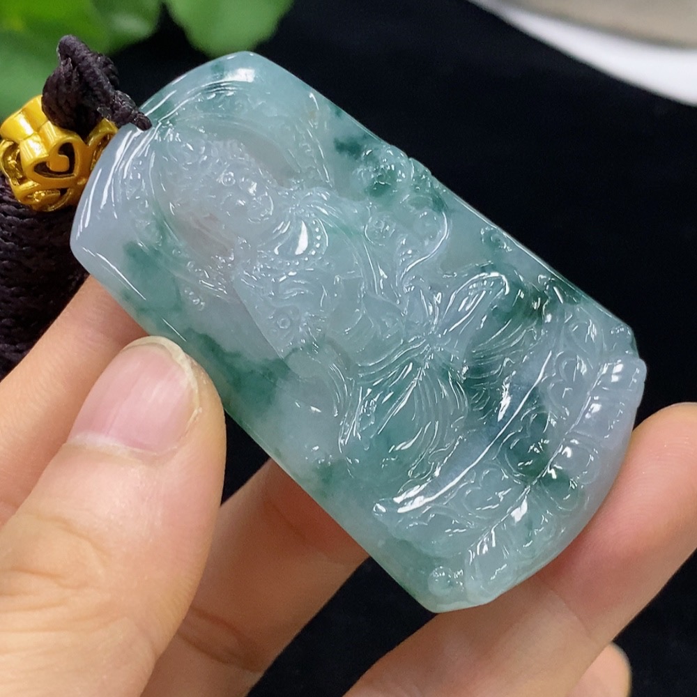 F31599838 Jadeite Guanyin Pendant Total Weight Approx. 34.94g (Including Rope Weight) Non-Gold