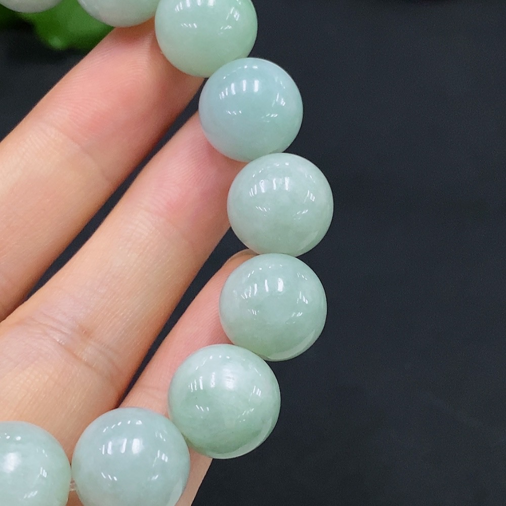 F18982765 Jadeite Bead Necklace Diameter Approx. 12.8 Total Weight 58.217g