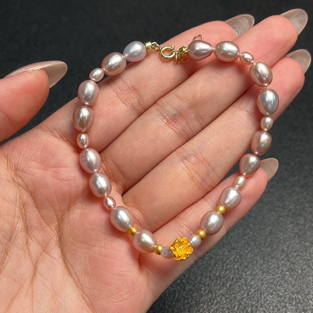 C34992502 Pearl Bracelet 4 Round Beads + Main Body No Stamp, Surface Gold Content Au99% Rest Non-Gold Total Weight Approx. 8.17g Size 3.1-6.4mm