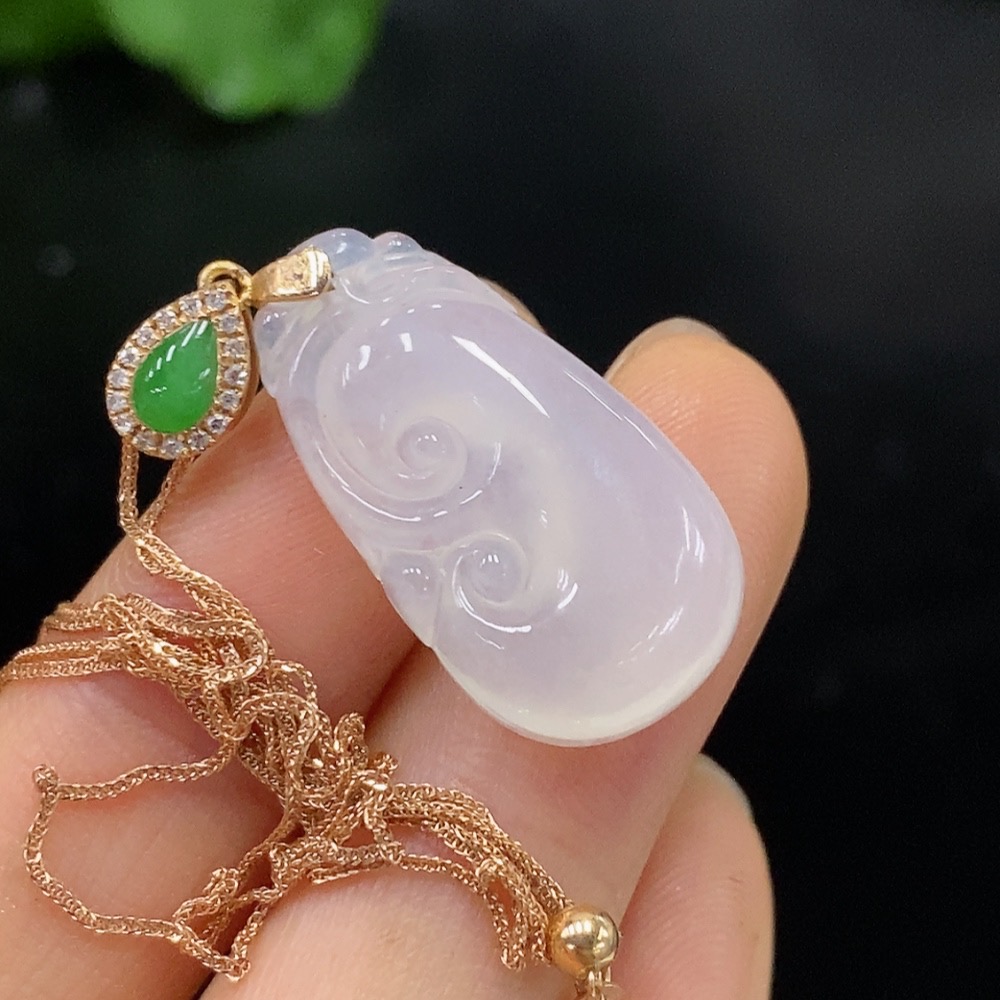 F24791850 Jadeite Ruyi Pendant, 18k Chain, Total Weight Approx. 4.18g