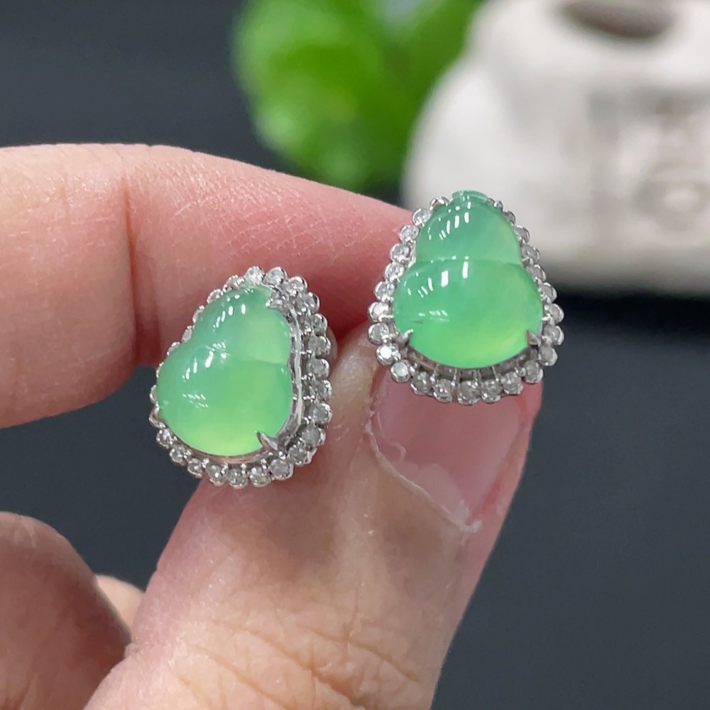 F30519099 Jadeite Earrings 18k with Diamond Accents Total Weight Approx. 3g (Excluding Ear Backs)