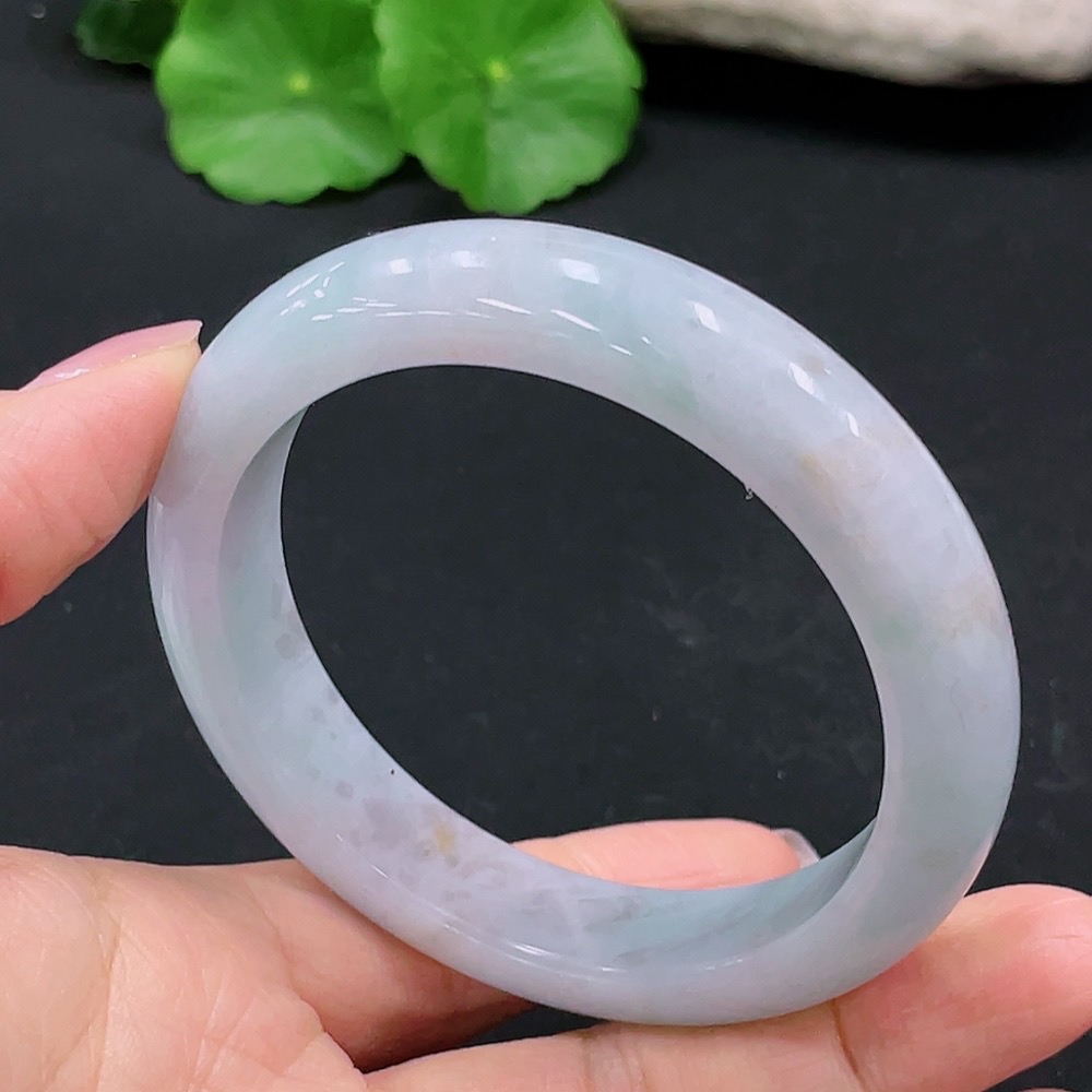 F23596538 Jadeite round bracelet, inner diameter 57.5, total weight 63.984g