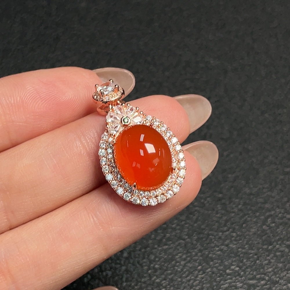 C31576837 South Red Agate Inlaid Pendant  Non-Gold Inlaid  Total Weight Approx. 4.72g