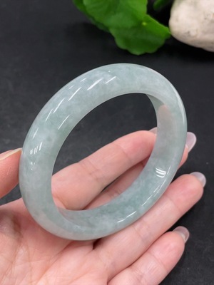 F32708896 Jadeite Round Bangle Size 59 Total Weight Approx. 77.2g