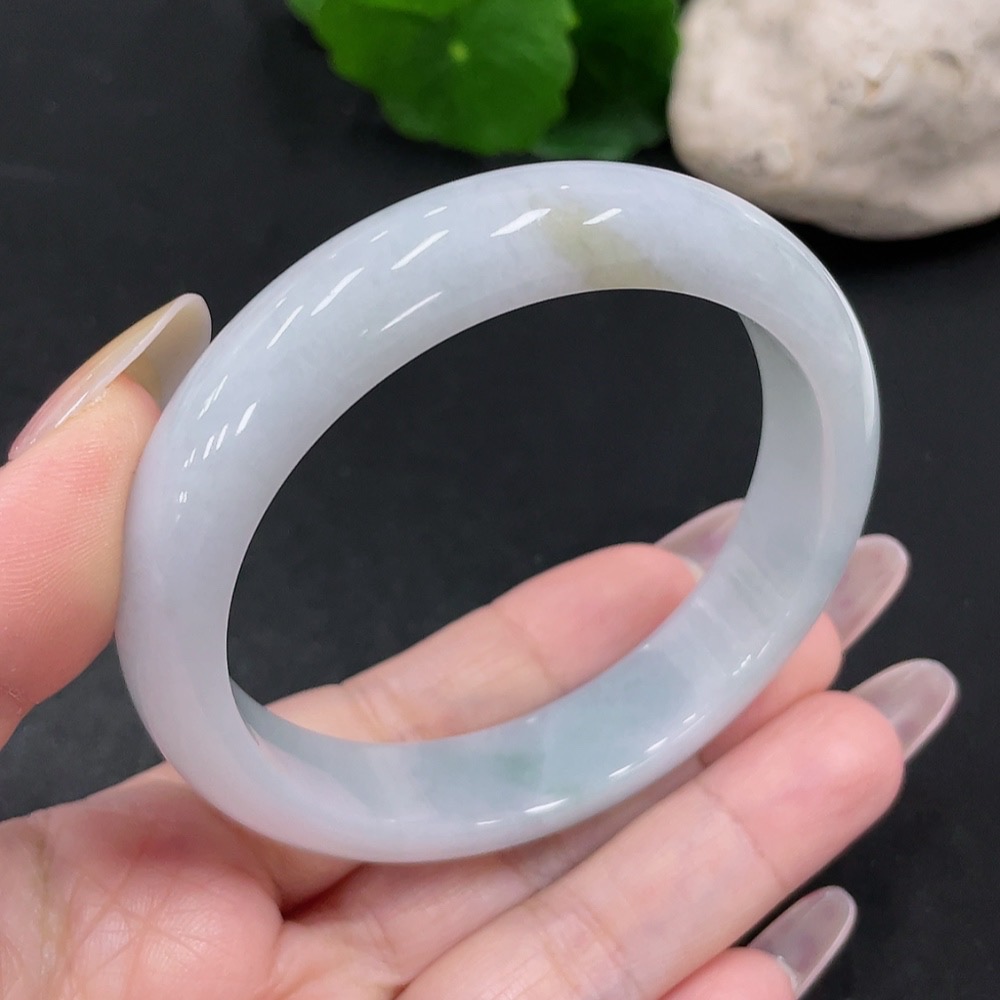 F34068294 Jadeite Round Bracelet Size 57.9 Total Weight Approx. 57g