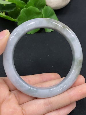 F29315617 Jadeite Round Bracelet Size 59.7 Total Weight Approximately 66.74g