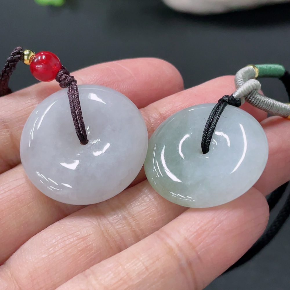 F33935300 Jadeite Safety Button Pendant