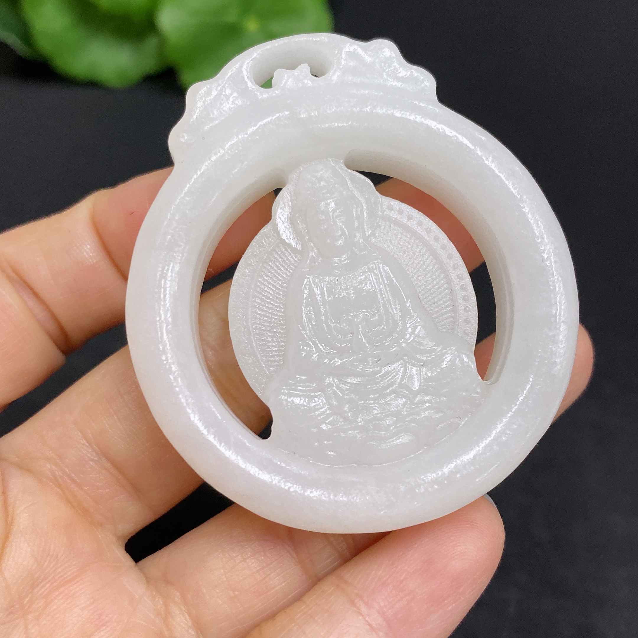 H32728283 Hetian Jade Pendant Guanyin Total Weight About 41g
