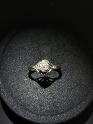 M46539176 18K金钻石戒指 货品总重约2.34克 圈口10 印记D0.156ct