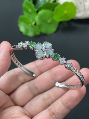 F35109707 Jadeite cabochon inlaid bracelet Non-gold inlaid Total weight about 7.5g