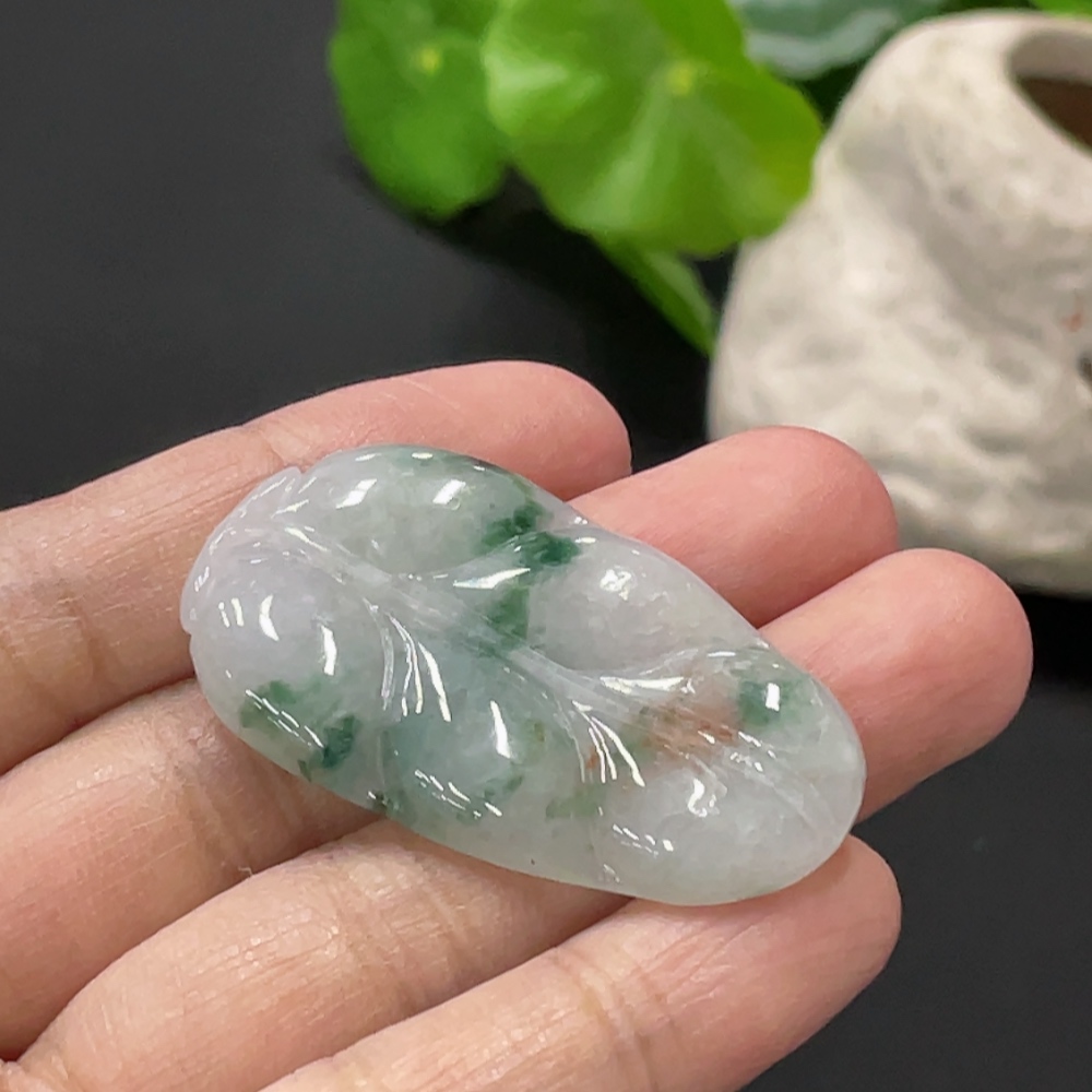 F34077642 Jadeite Leaf Pendant Total Weight Approx. 9.87g