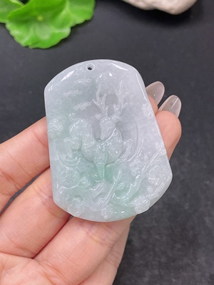F35137956 Jadeite Deer Pendant, Total Weight Approx. 30.33g