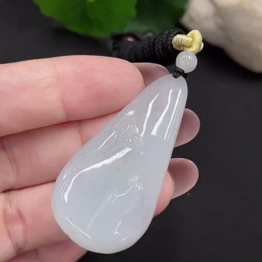 F28263544 Jadeite Enlightenment Pendant
