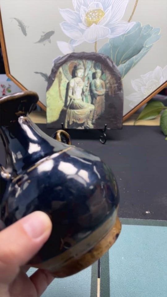 W33855132 Ceramic, intact, small kiln black-glazed handled pouring bottle, size as per actual item