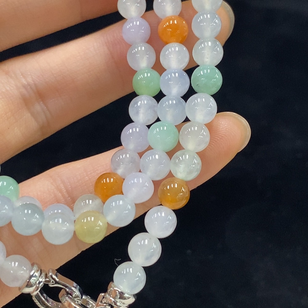 F32789451 Jadeite Bead Necklace Approx. 5.3mm Total Weight Approx. 35.74g Non-Gold Color Origin Undetermined
