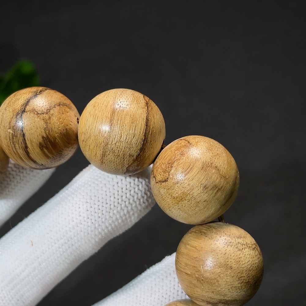 W34987437 Agarwood Bead Bracelet (Approx. 26g Total Weight, 20.3mm Bead Size)