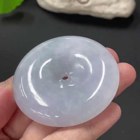 F33874345 JadeitePeace Knot Pendant