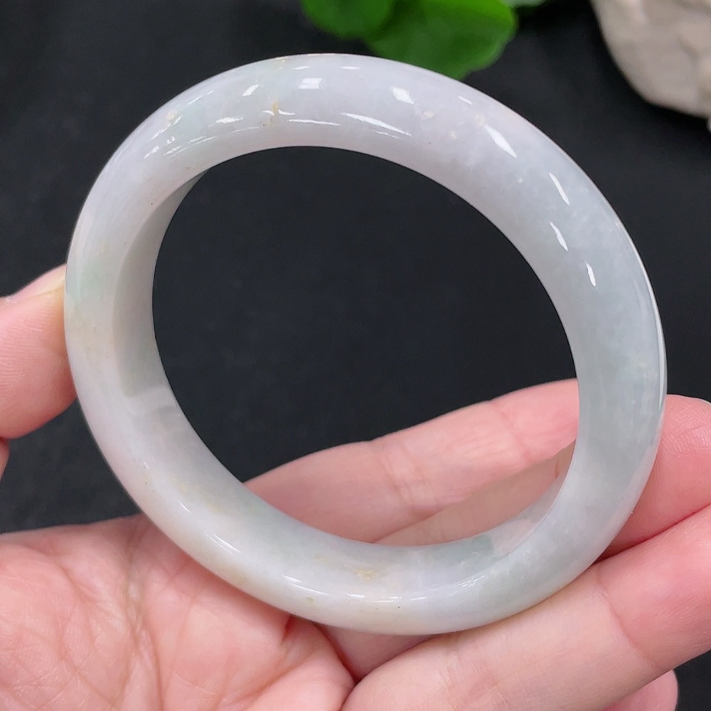 F29344788 Jadeite Round Bangle, Size 56, Total Weight Approx. 58.6g