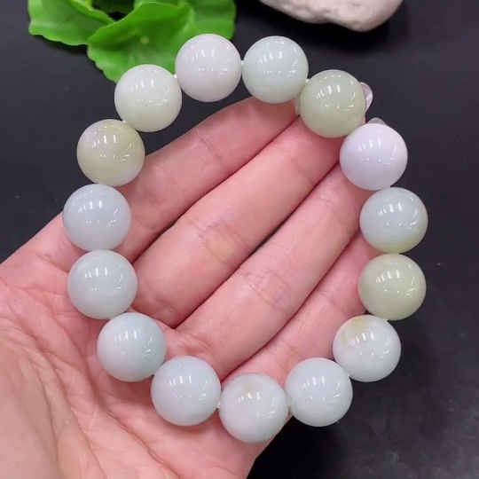 F35138749 Jadeite Bracelet, Total Weight Approximately 93.09g, Size Around 15.3mm