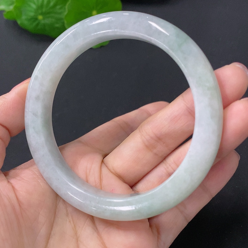 F35088364 Jadeite Round Bangle Size 58mm Total Weight Approx. 55.5g