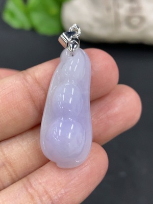F40710464 Jadeite Pendant Fortunate Bean Non-Gold Total Weight Approx. 4.489g