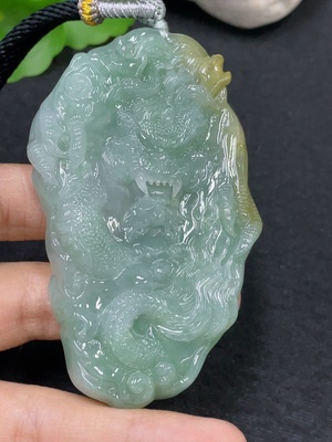 F31611523 Jadeite Dragon Pendant Total Weight Approximately 67.4g (Including Rope Weight)