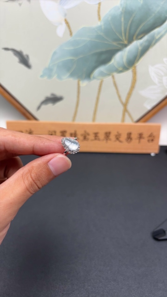 F31669196 Jadeite Gourd Inlaid Ring 18k Gold Total Weight Approx. 3.8g Size 16 With Diamond Accents