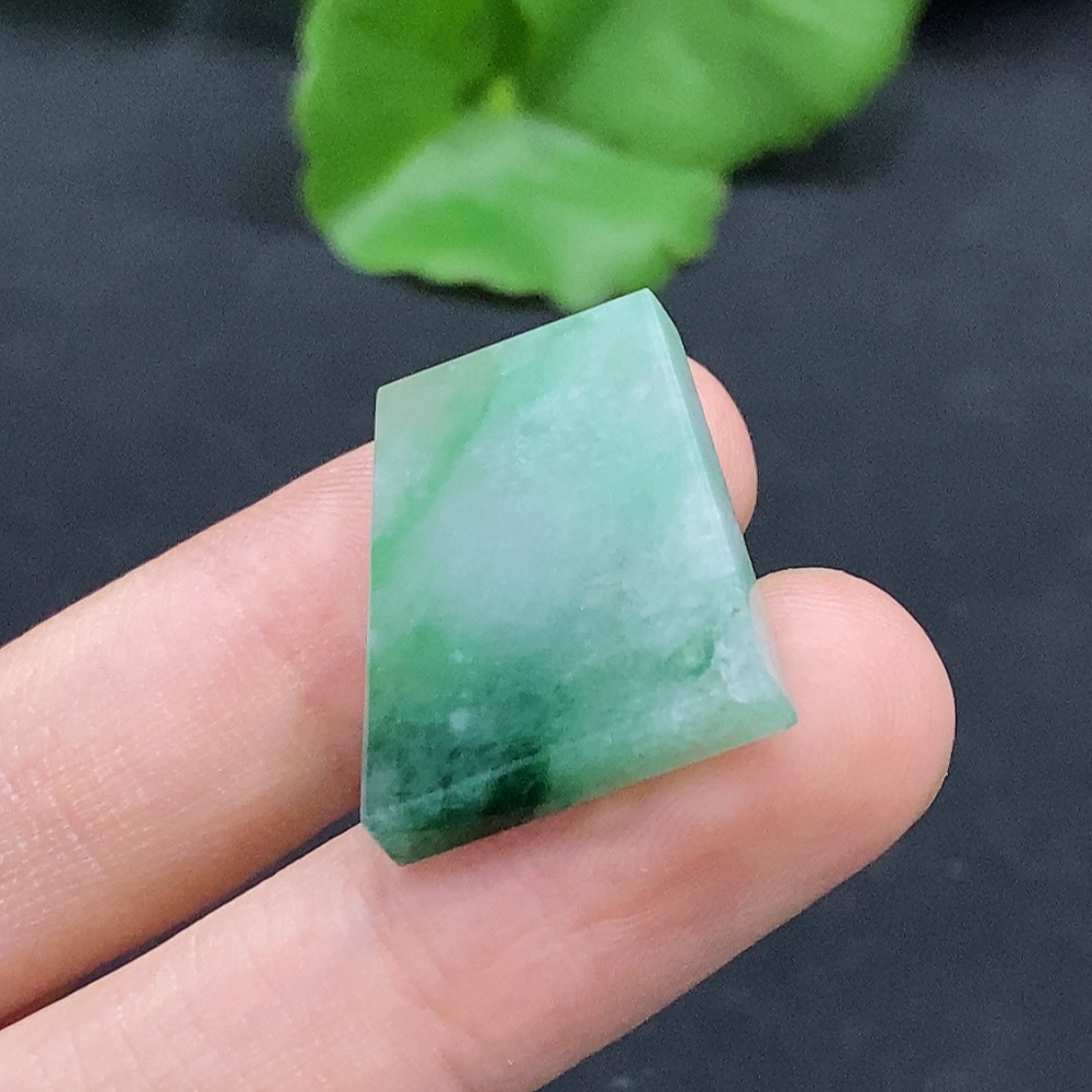 F31605149 Jadeite Inlaid Piece Total Weight Approx. 4.8g