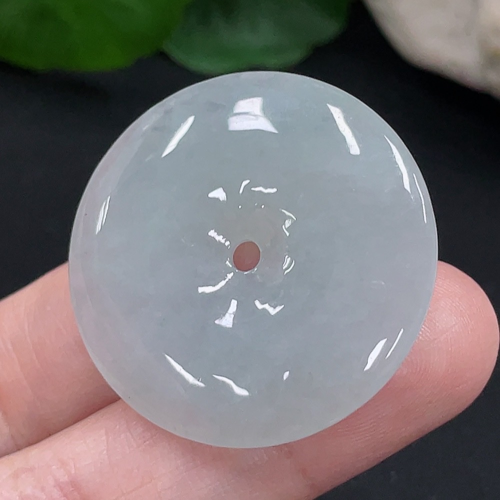 F31593097 Jadeite Safety Buckle Pendant Total Weight Approximately 10.9g