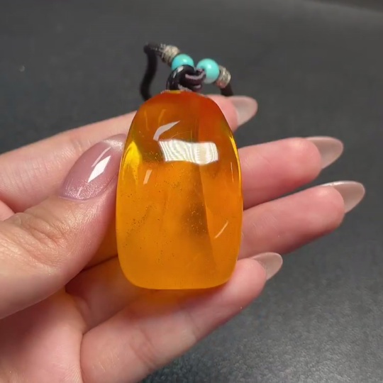 C34992979 Amber Honey Wax Pendant Non-Gold Total Weight Approx. 21.5g Including Rope