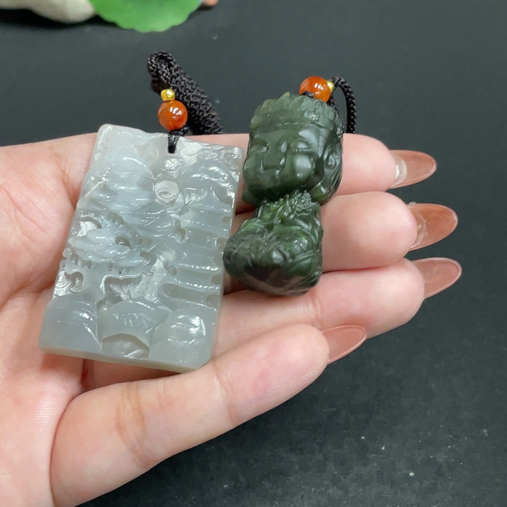 H34010397 Hetian Jade Pendant Landscape Guardian Deity