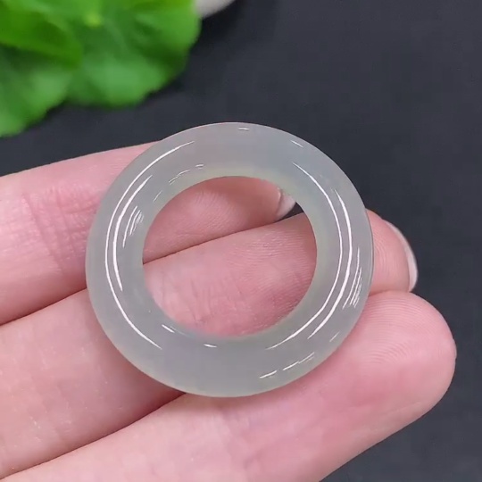 F34002374 Jadeite Donut Pendant Total Weight About 4.5g