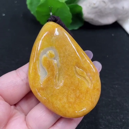 F34966345 Jadeite Enlightenment Pendant