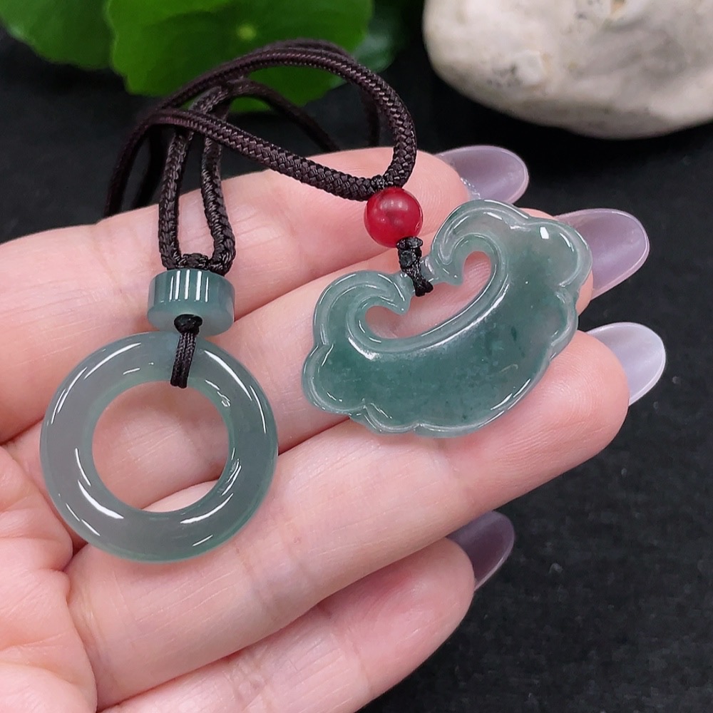 F34965906 Jadeite Pendants Sell as a Lot