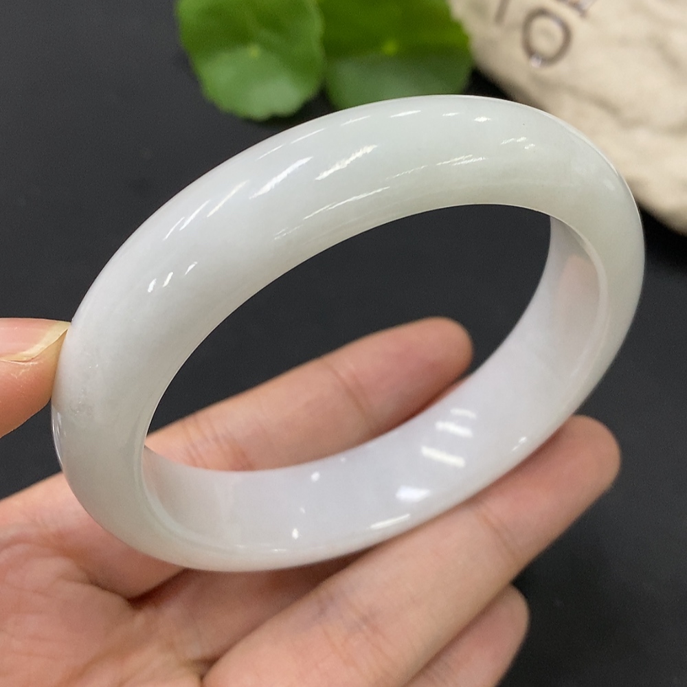 F27151407 Jadeite Circular Bracelet 57.6 Inner Diameter Total Weight Approx. 66.32g