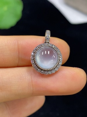 F35094010 Jadeite Cabochon Inlaid Pendant Non-Gold Non-Diamond Total Weight Approx. 2.13g