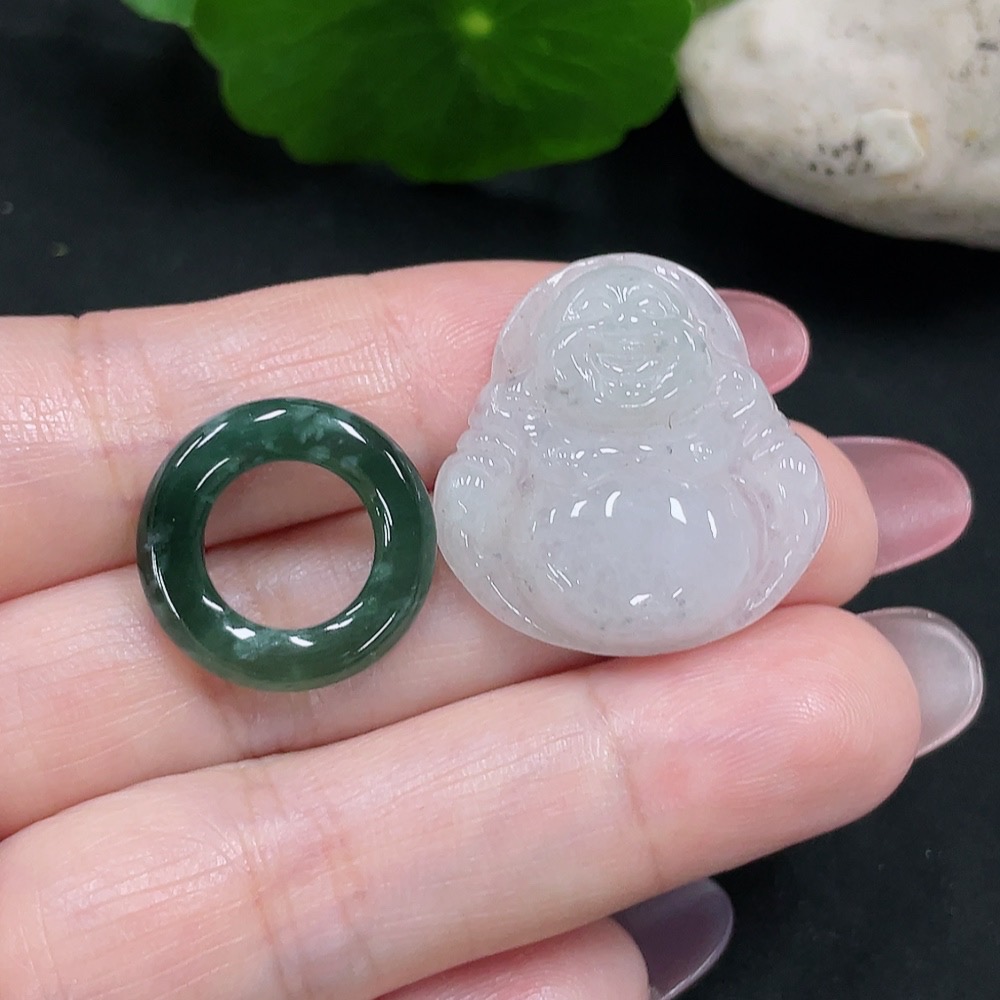 F34982924 Jadeite Pendant Sell as a Lot